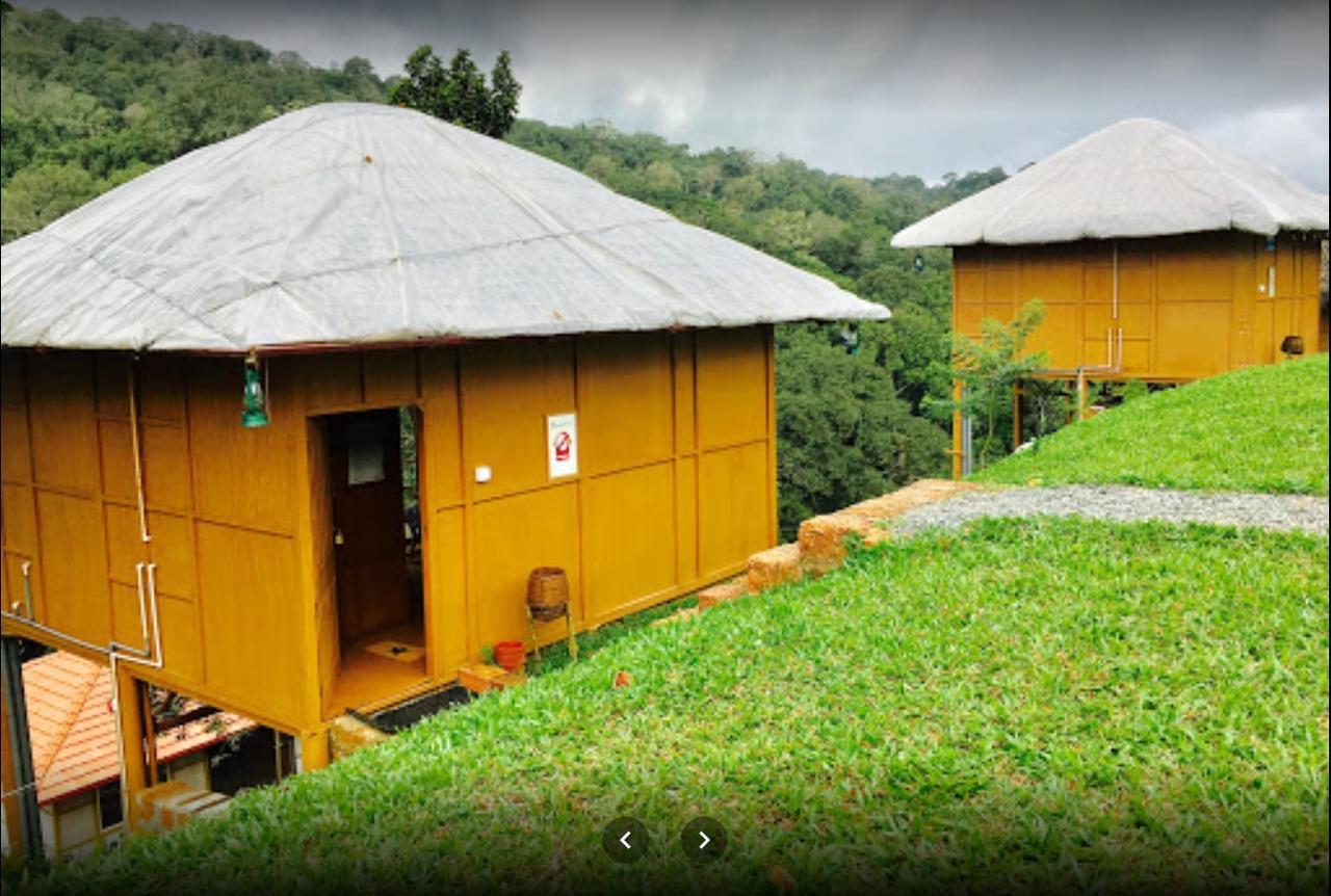 Oxyfarm Resorts 와야나드 외부 사진